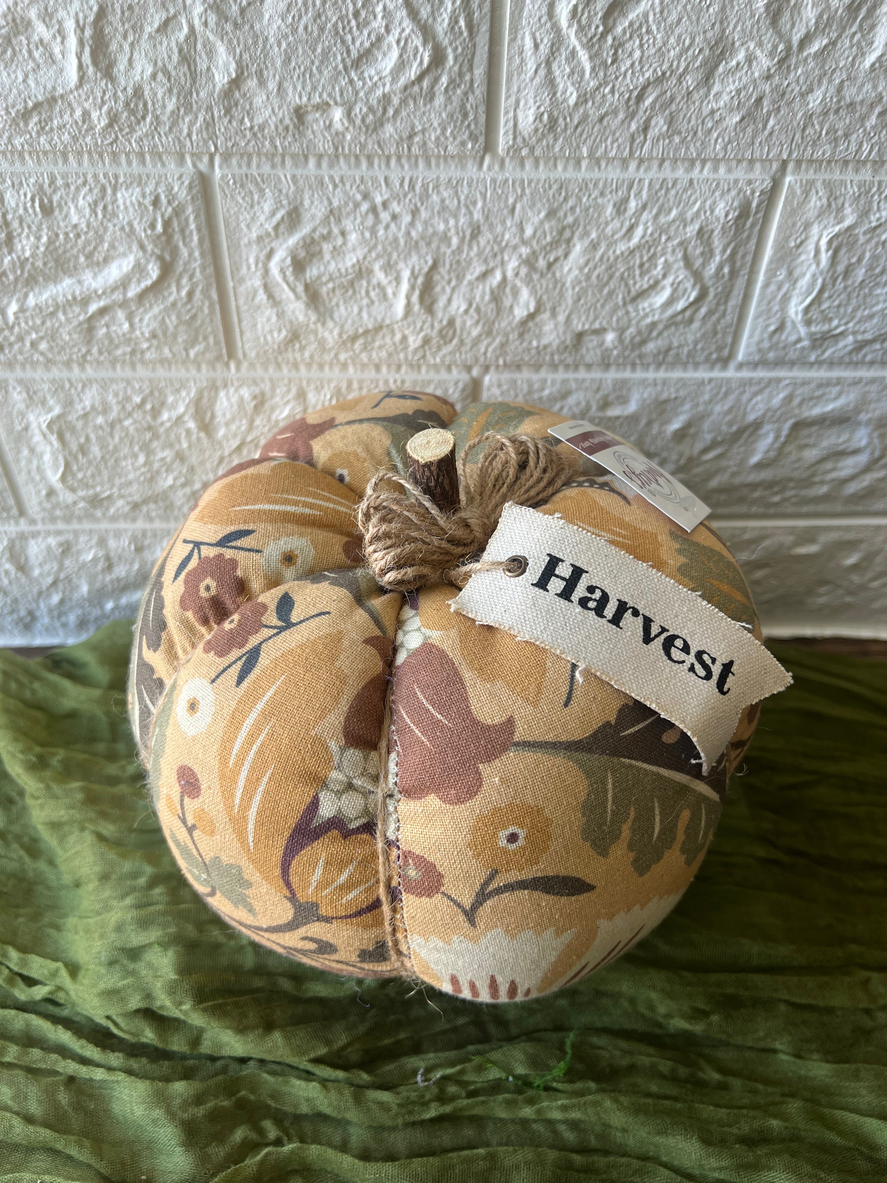 HARVEST PUMPKIN, FLORAL PRINT