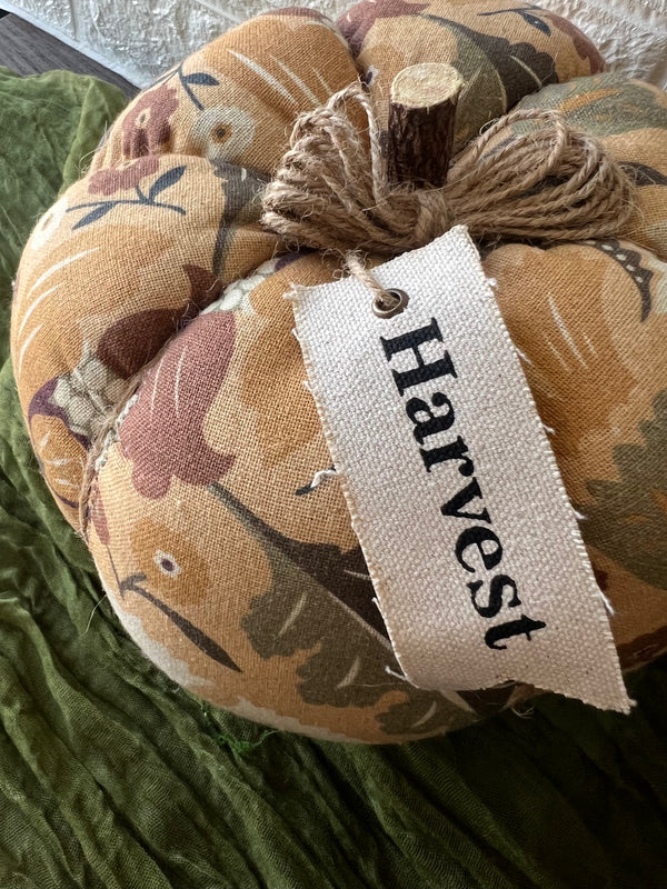 HARVEST PUMPKIN, FLORAL PRINT