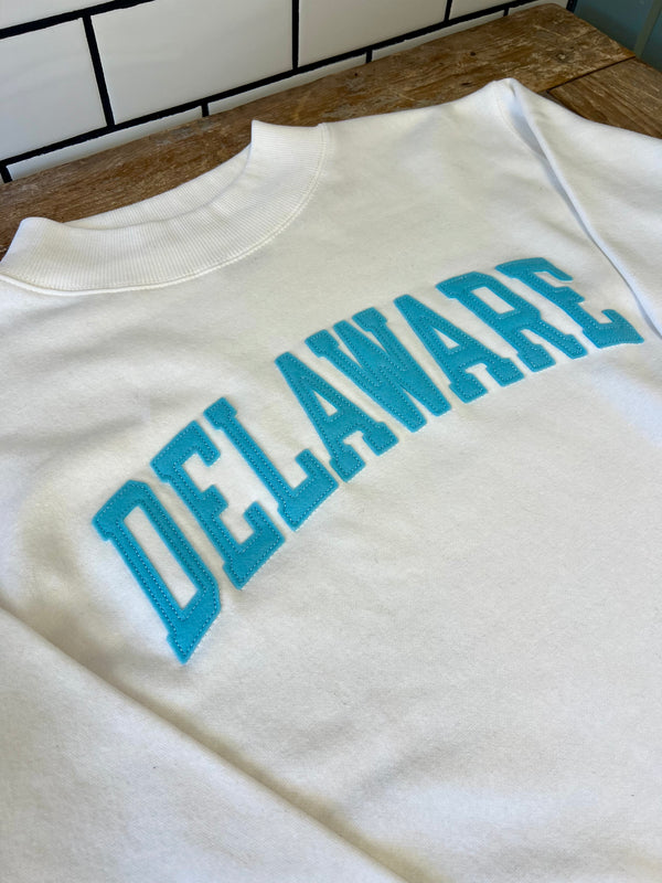 DELAWARE MOCK NECK