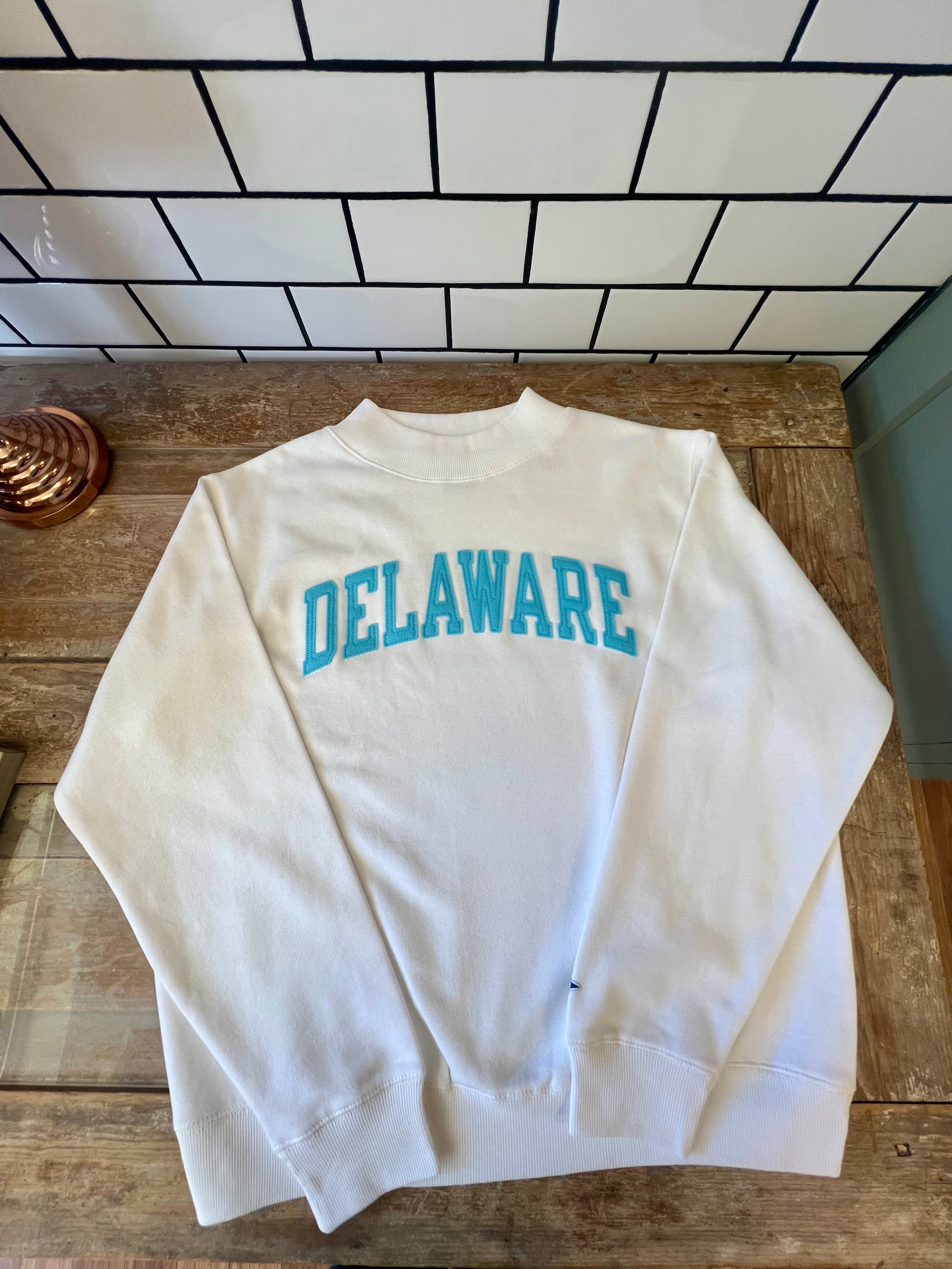 DELAWARE MOCK NECK
