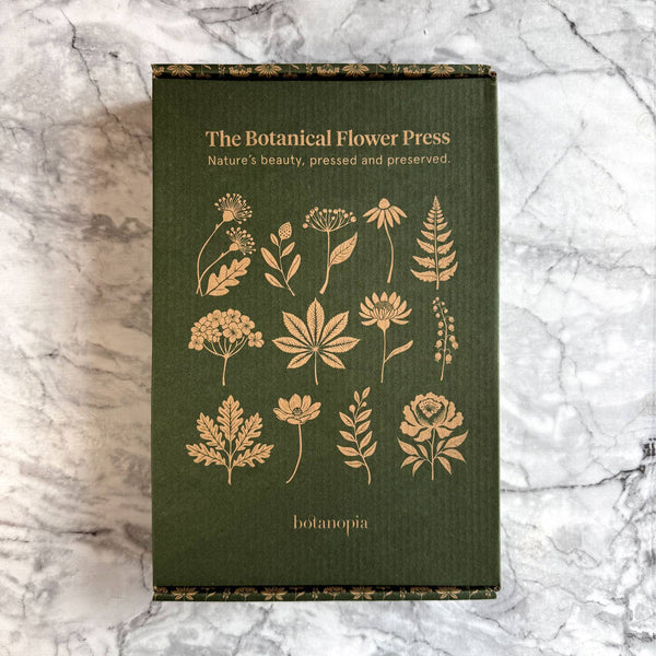 THE BOTANICAL FLOWER PRESS - LINEN COVER & GOLD FOIL