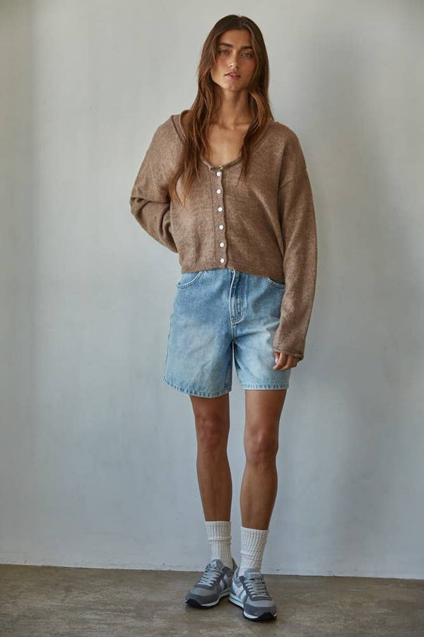 MOCHA KNIT ROLLED V-NEK CARDIGAN