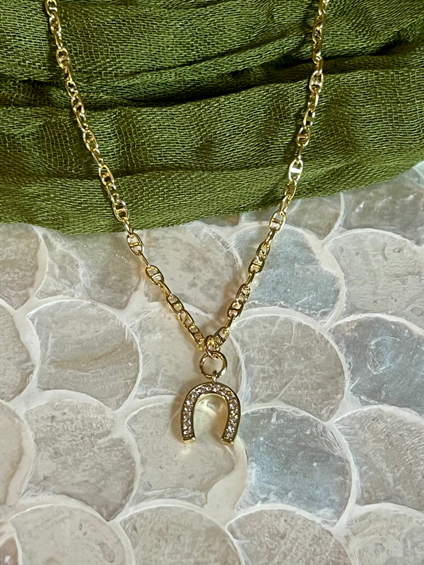DIAMOND HORSESHOE NECKLACE CBK