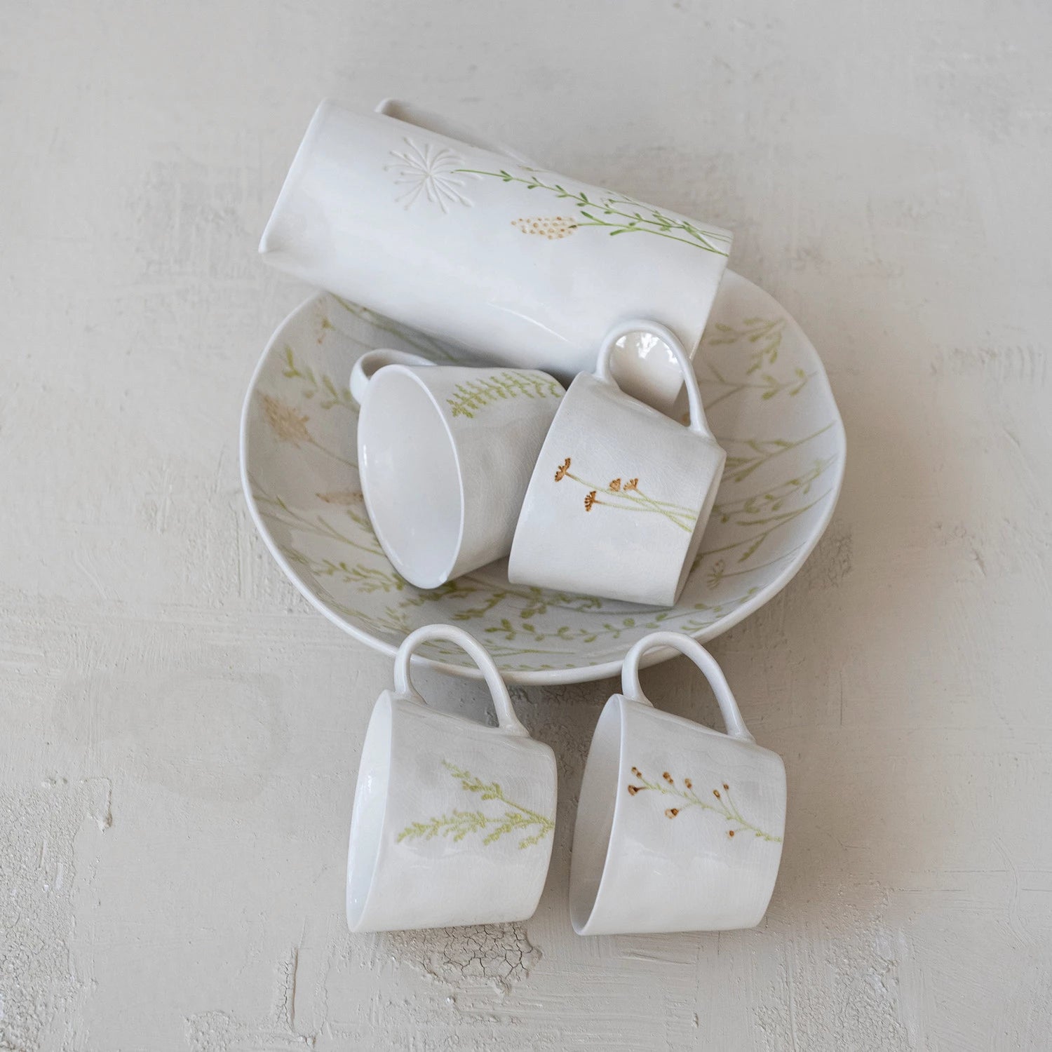 32 OZ. DEBOSSED STONEWARE PITCHER WITH BOTANICALS