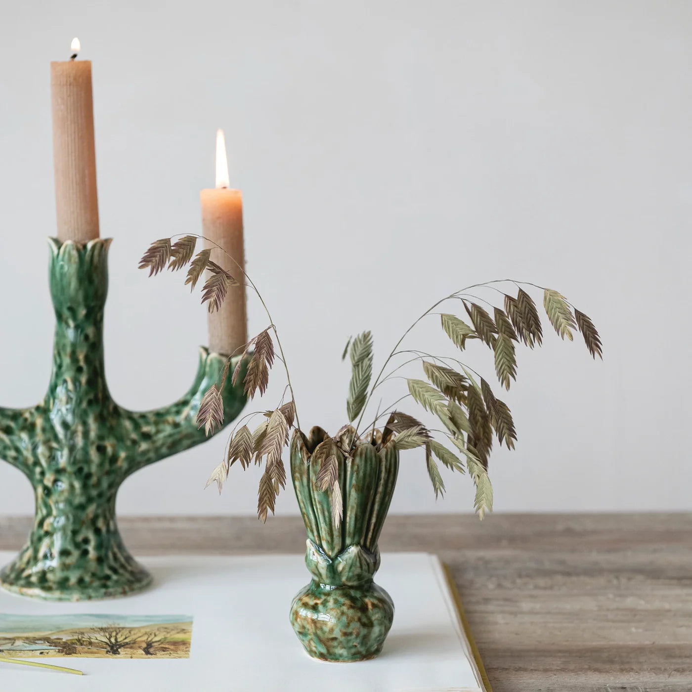STONEWARE FLOWER SHAPED VASE, GREEN (EACH ONE WILL VARY)