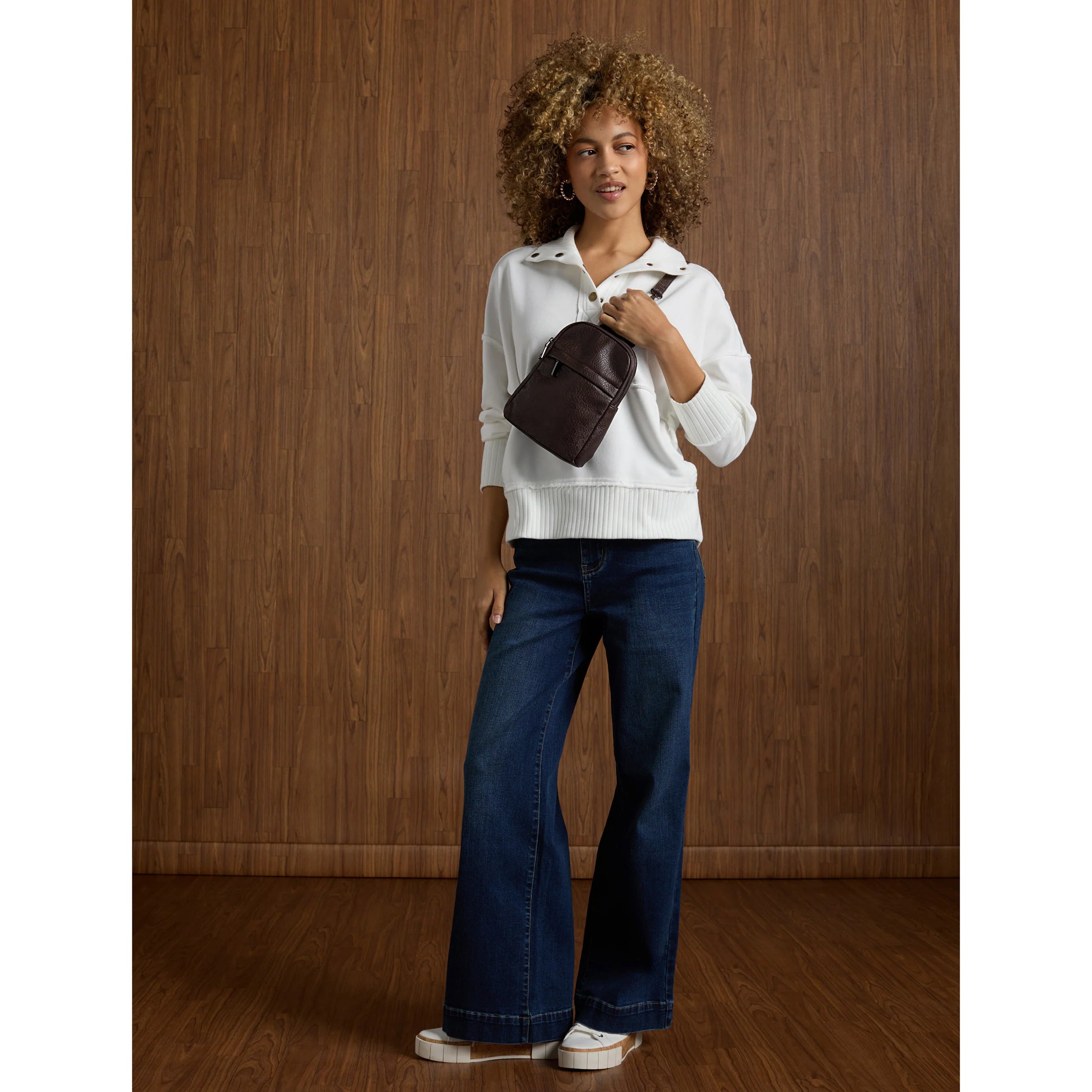 TAILIA SLING BAG - CHOCOLATE