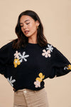 BLACK FLOWER KNIT SWEATER