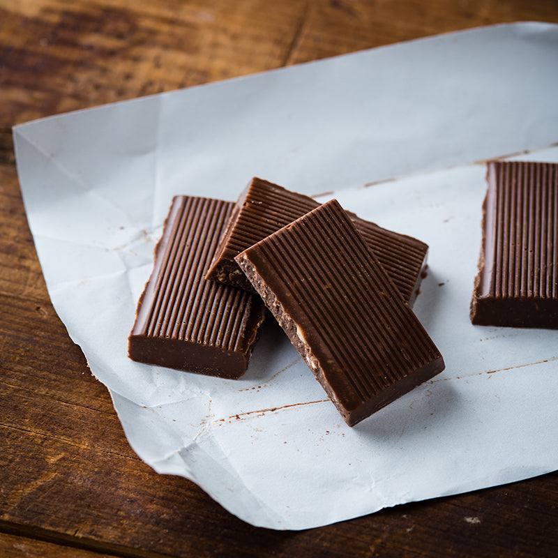 MILK CHOCOLATE TOFFEE & PRETZEL BAR