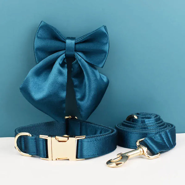 PERSONALIZED BLUE GREEN SATIN CLASSIC DOG WALK SET