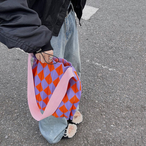 FOLDABLE ARGYLE KNITTED TOTE BAG