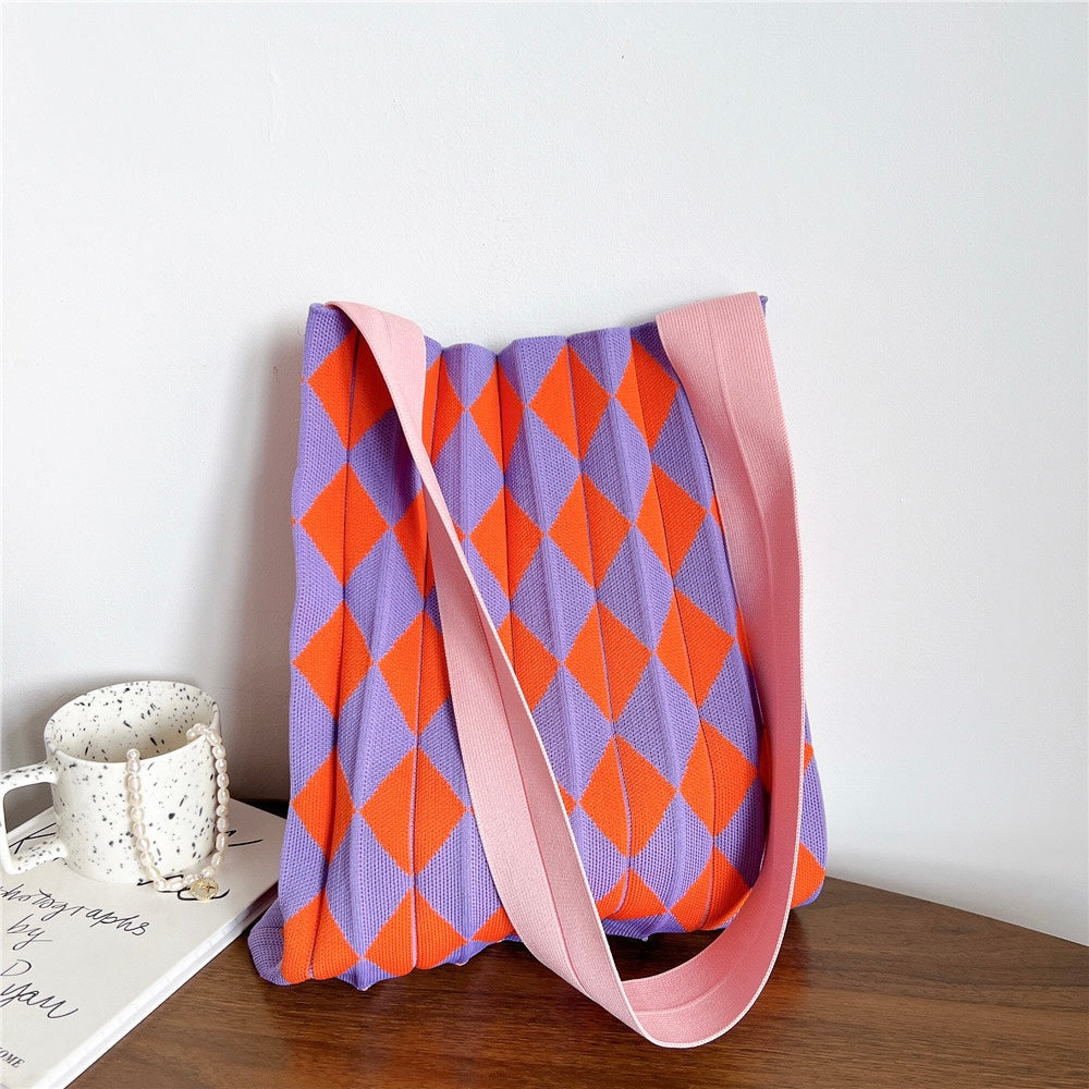 FOLDABLE ARGYLE KNITTED TOTE BAG