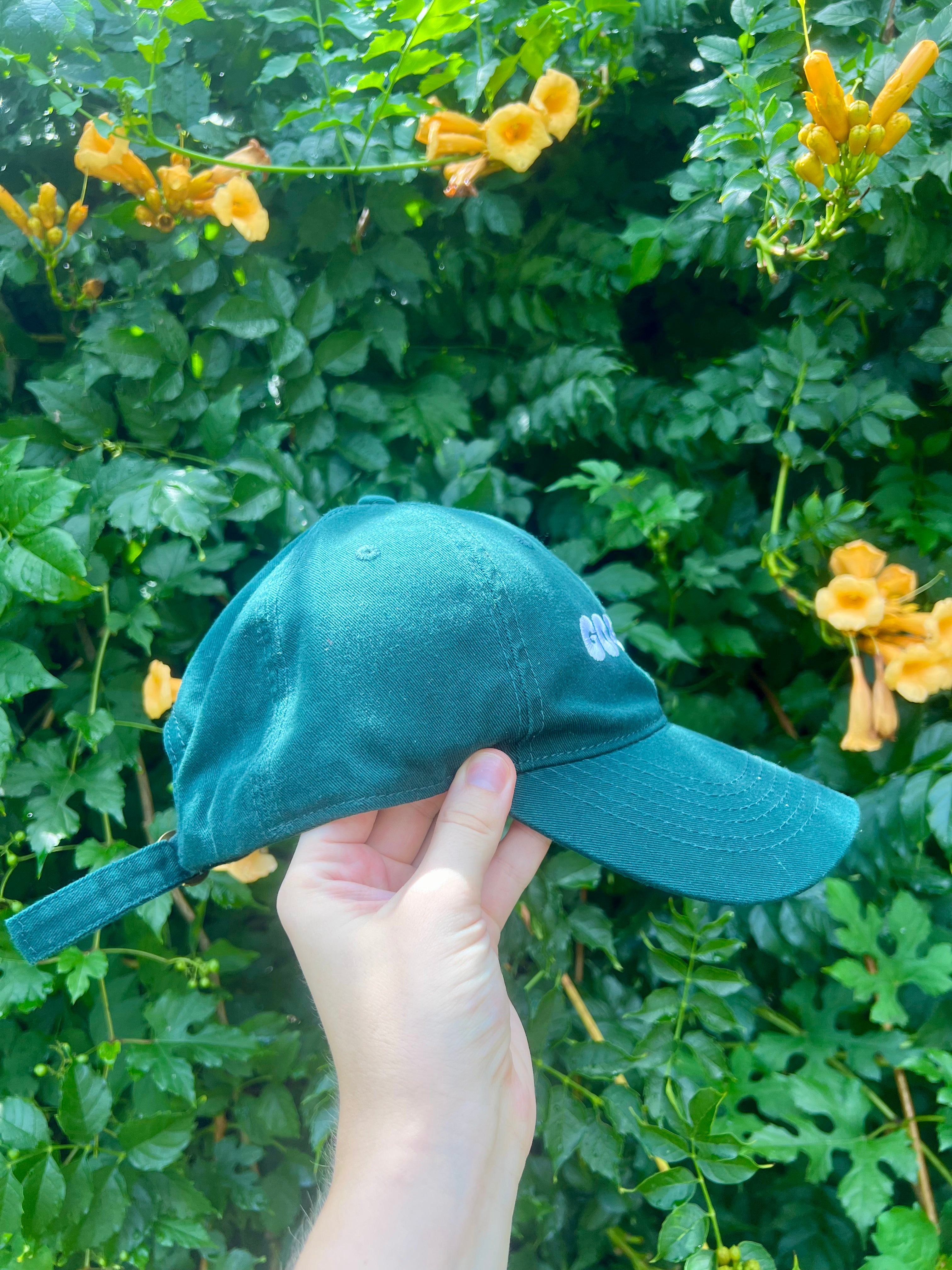 GO BIRD BUBBLE LETTER HAT