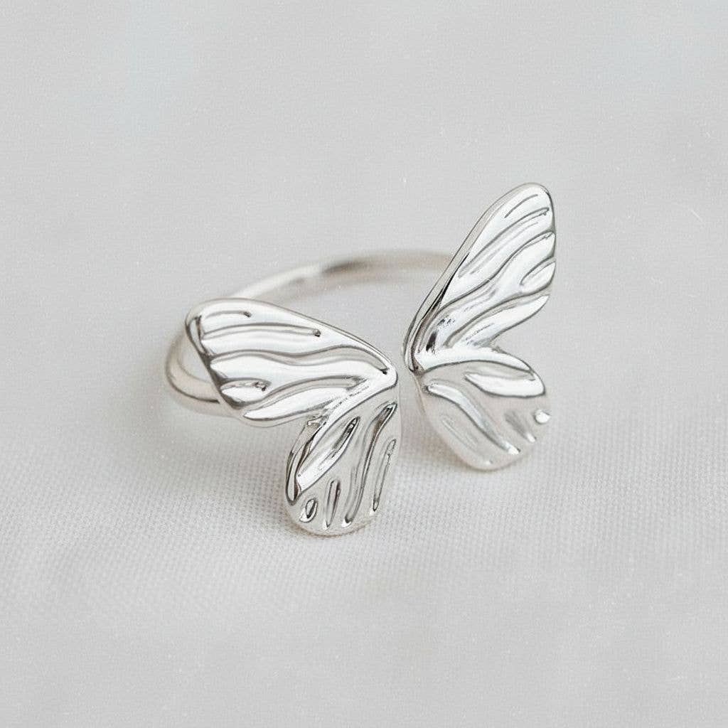 ARTISTIC BUTTERFLY-INSPIRED ADJUSTABLE RING