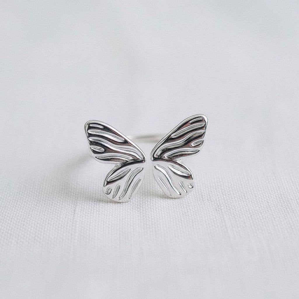 ARTISTIC BUTTERFLY-INSPIRED ADJUSTABLE RING