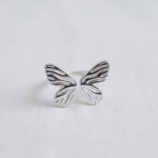 ARTISTIC BUTTERFLY-INSPIRED ADJUSTABLE RING