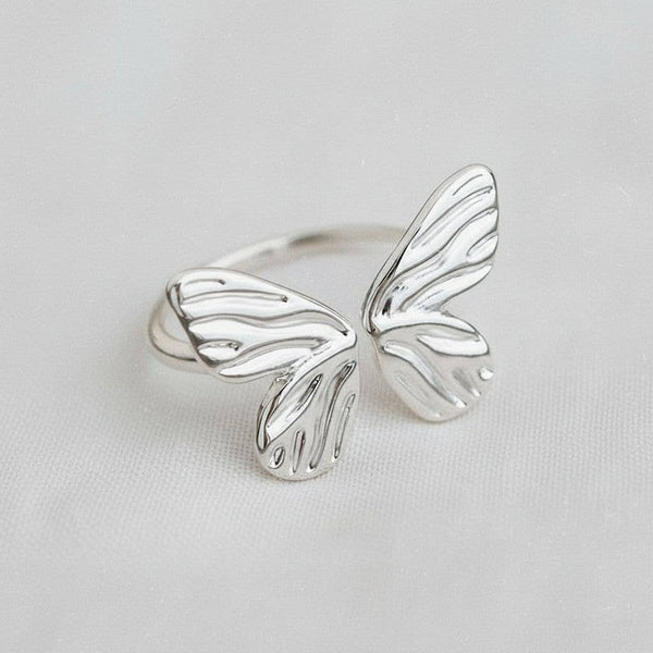 ARTISTIC BUTTERFLY-INSPIRED ADJUSTABLE RING