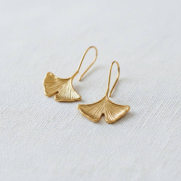 ARTISTIC GINKGO LEAF DROP EARRINGS