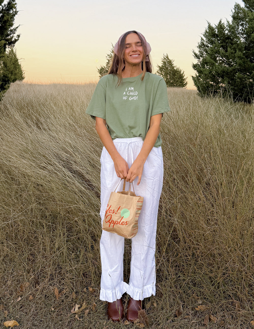 CHILD OF GOD CROPPED WOMEN'S TEE