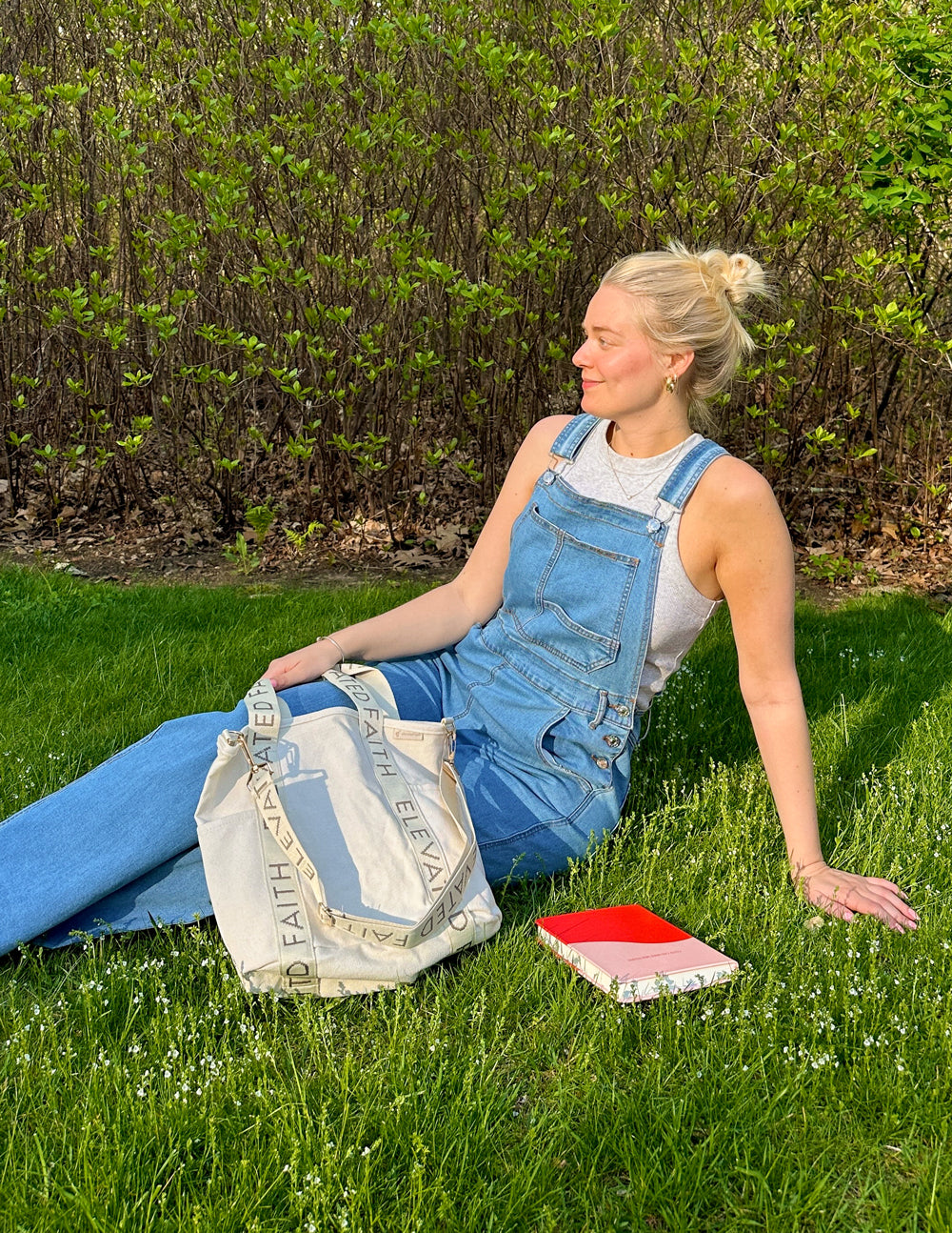 THE MINI EVERYDAY TOTE