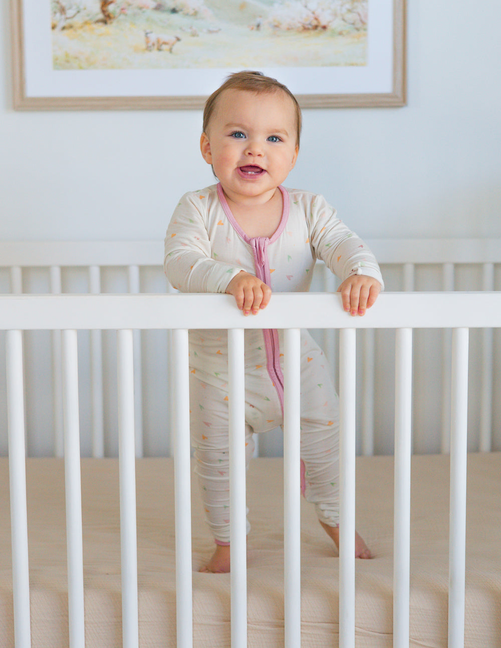 HEART BAMBOO CONVERTIBLE FOOTED ONESIE