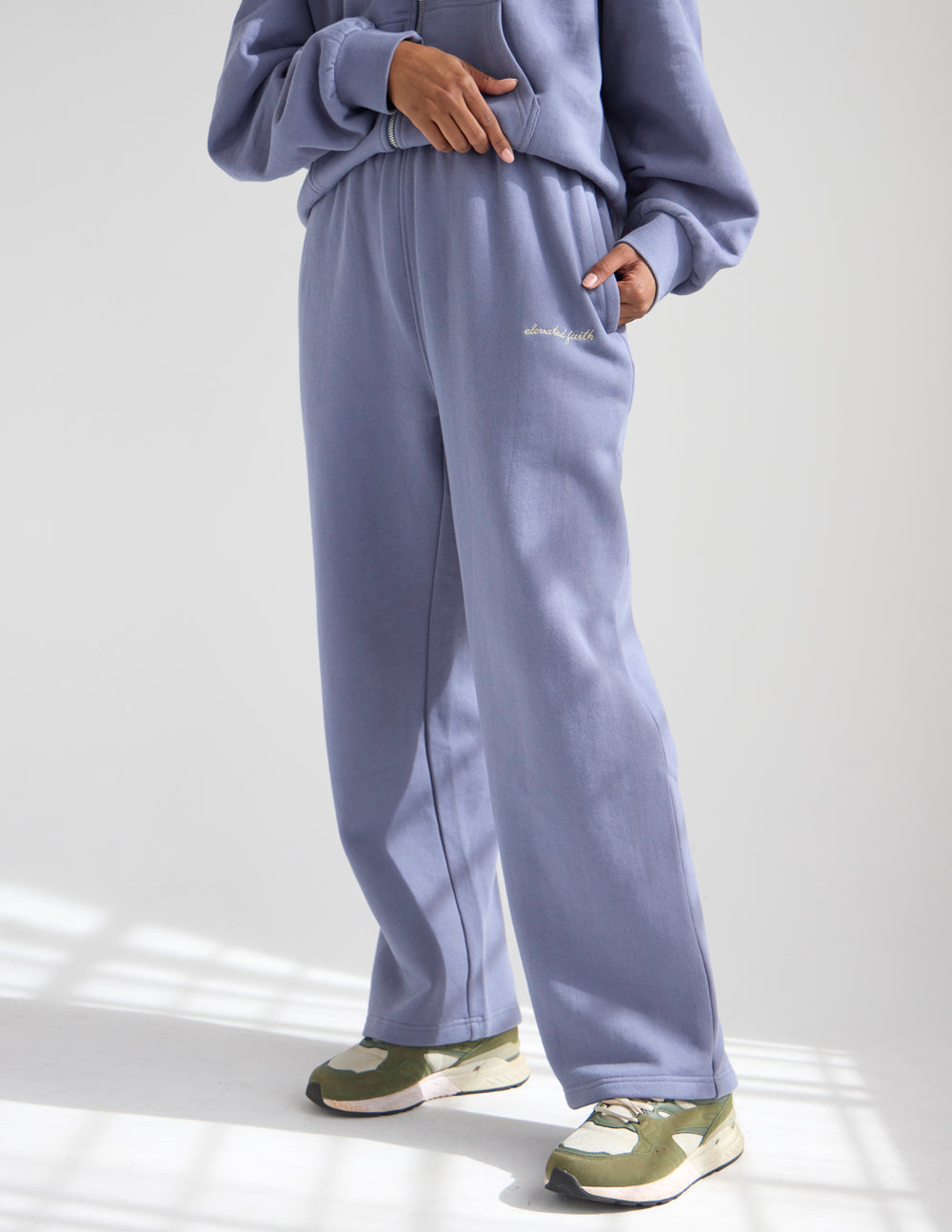 BASICS PLUM WIDE LEG SWEATPANT