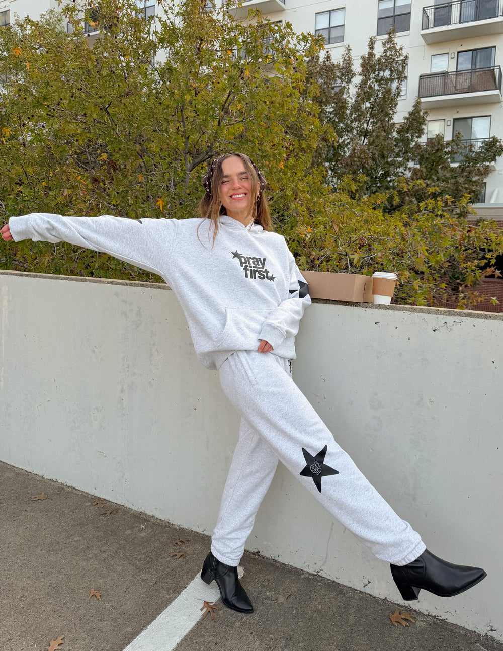 PRAY FIRST UNISEX SWEATPANT