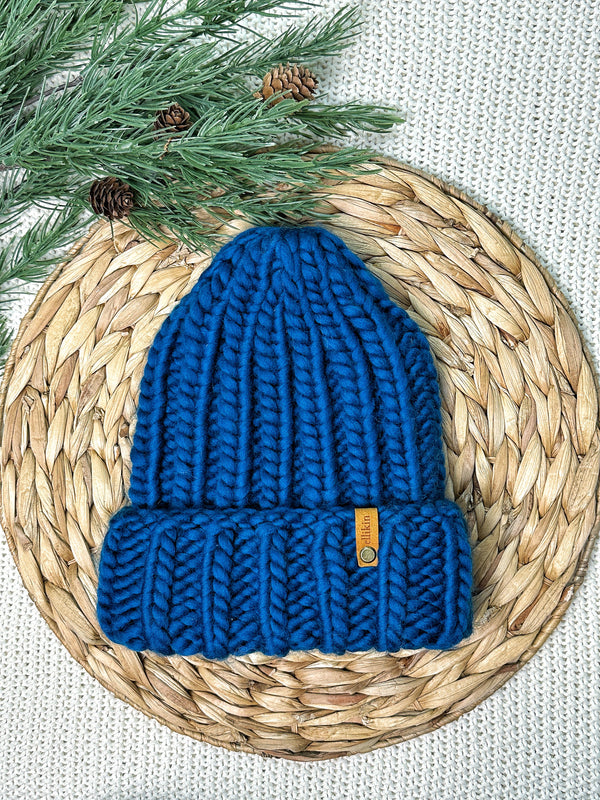 APRES BEANIE IN SHERPA BLUE