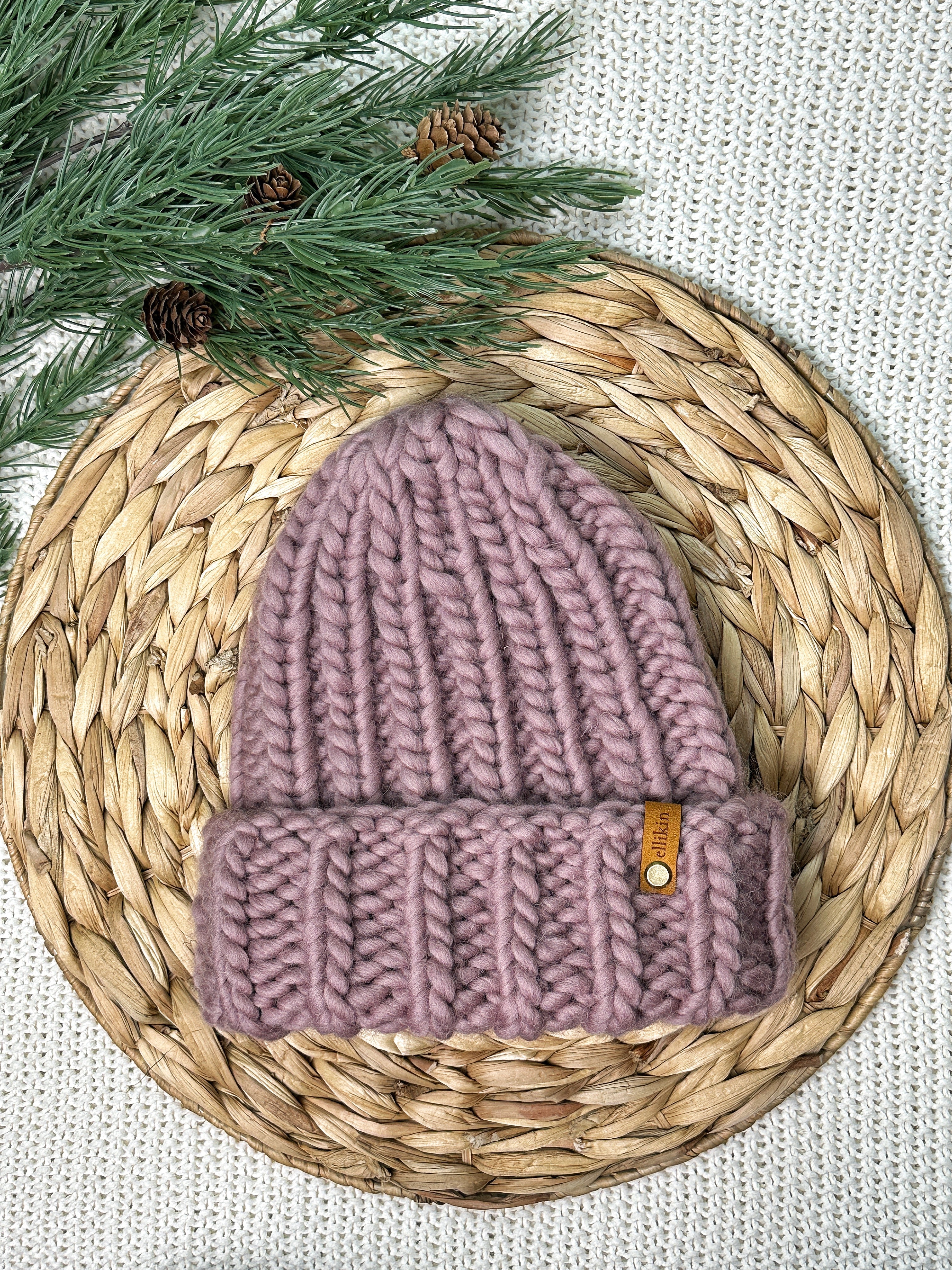 APRES BEANIE IN MAUVE