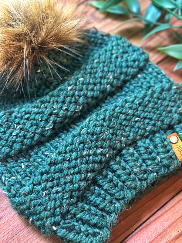 LOLA BEANIE IN KALE