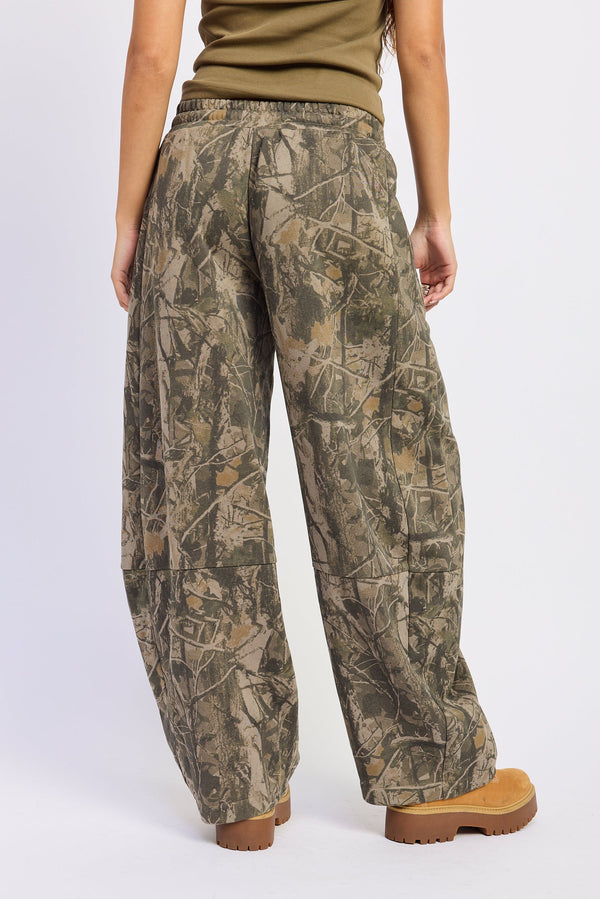 ALINA CAMO BARREL PANTS