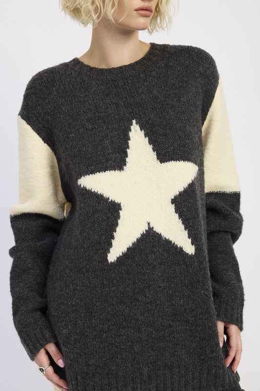 OVERSIZED SWEATER WITH STAR PRINT