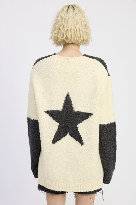 OVERSIZED SWEATER WITH STAR PRINT