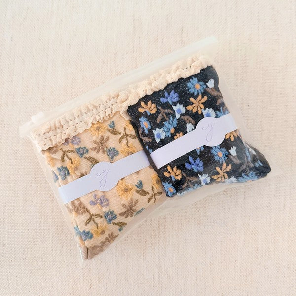 VINTAGE BLOSSOM SOCKS SET OF 2