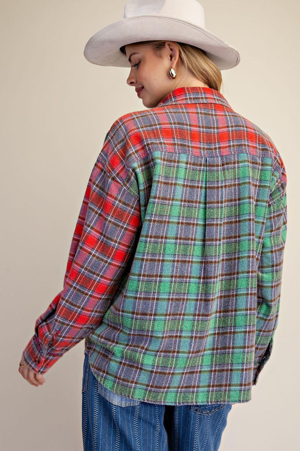 MULTI-PLAID BUTTON UP