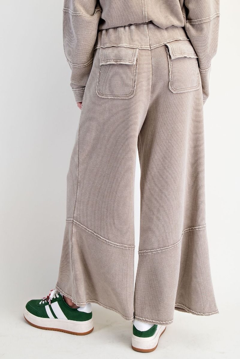 TEXTURED THERMAL PANTS