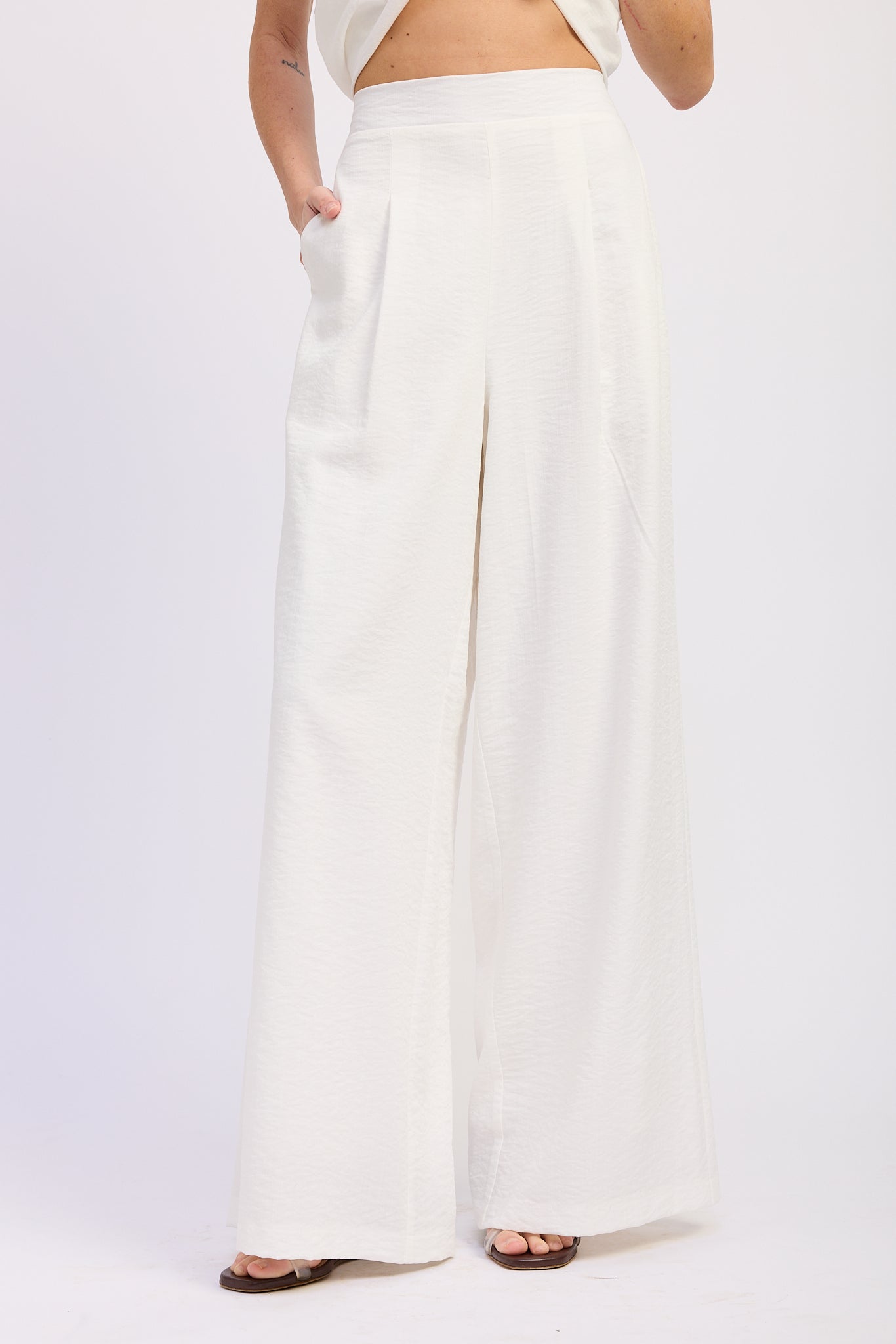 NORA WIDE LEG PANTS