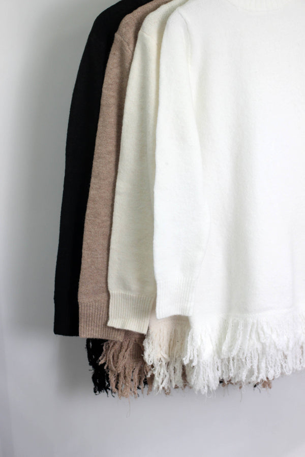 KNIT SWEATER DRESS WITH FRINGED HEM