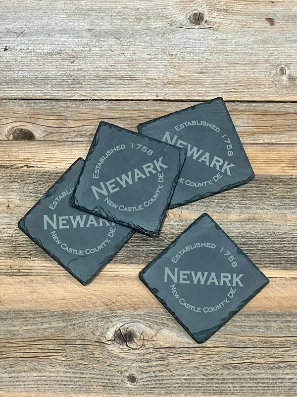 FOUR DOG DESIGNS SLATE COASTERS - DELAWARE
