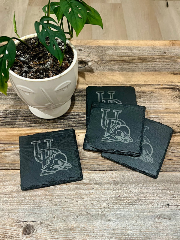 FOUR DOG DESIGNS SLATE COASTERS - DELAWARE