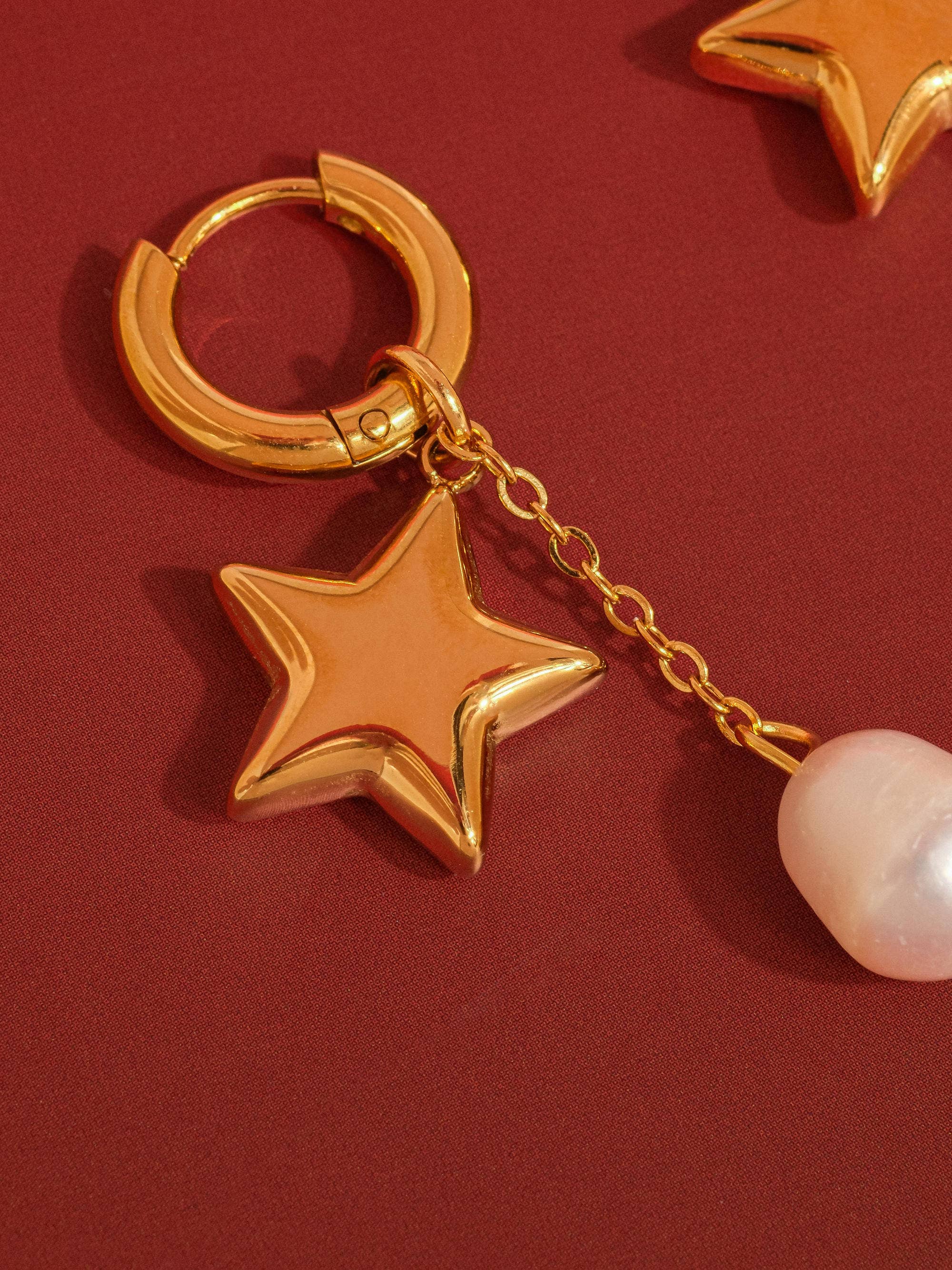 LAURÉA 18K GOLD NON-TARNISH STAR PEARL DROP EARRINGS