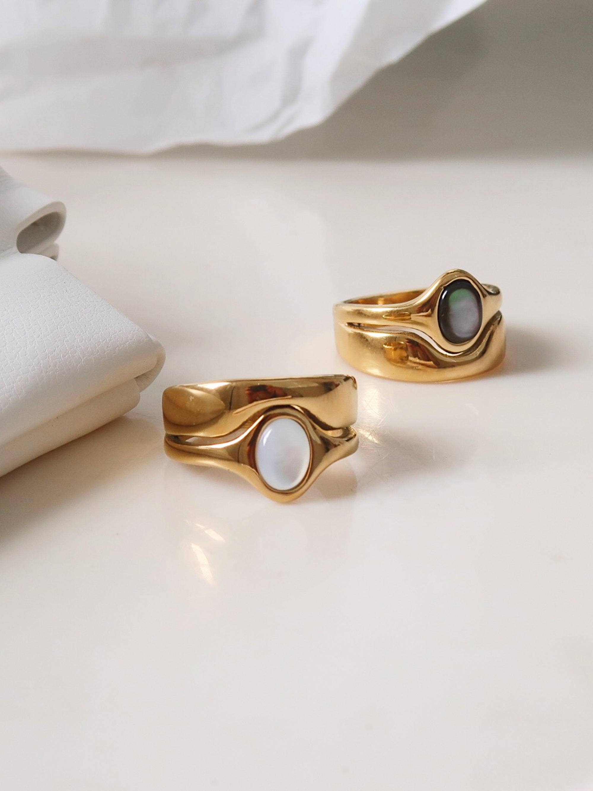 ALOUETTE 18K YELLOW GOLD NON-TARNISH STONE WAVE RING