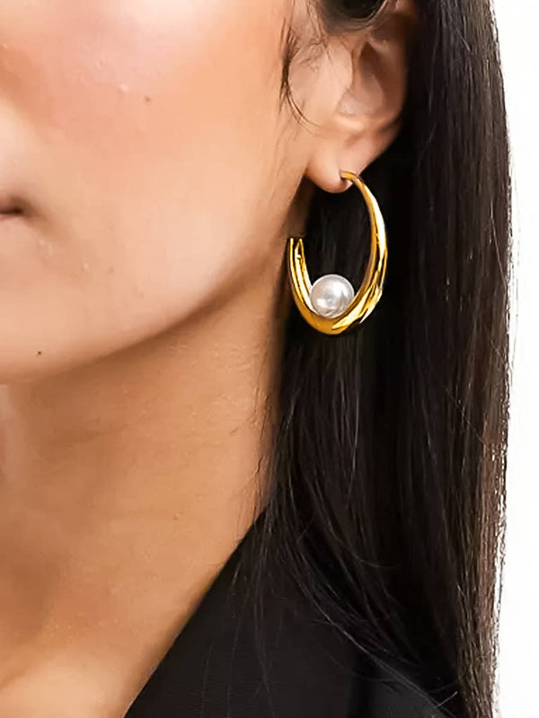 ANTOINE 18K GOLD NON-TARNISH HOOP PEARL EARRING