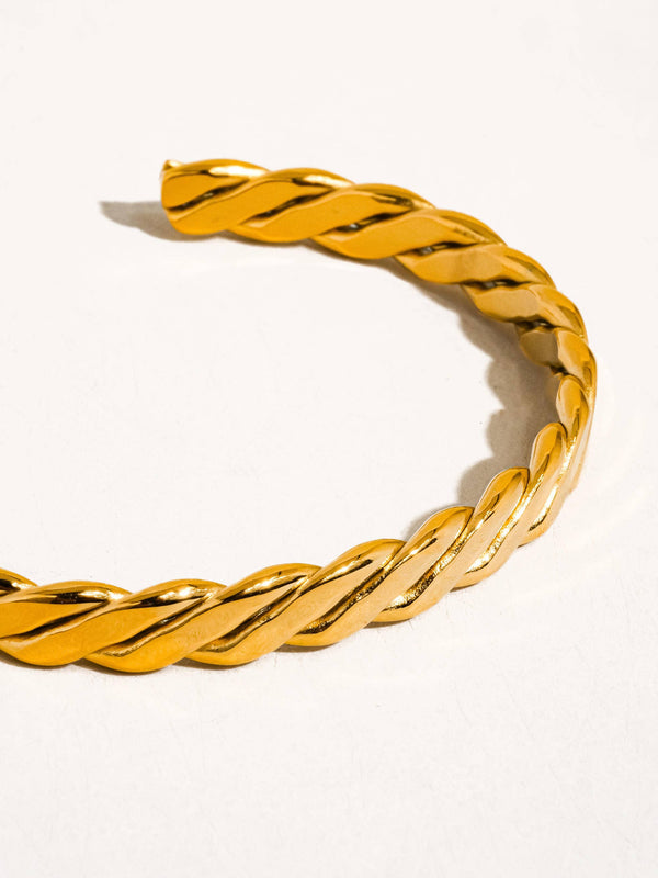 BÉNIR 18K GOLD NON-TARNISH BRAIDED THING BANGLE