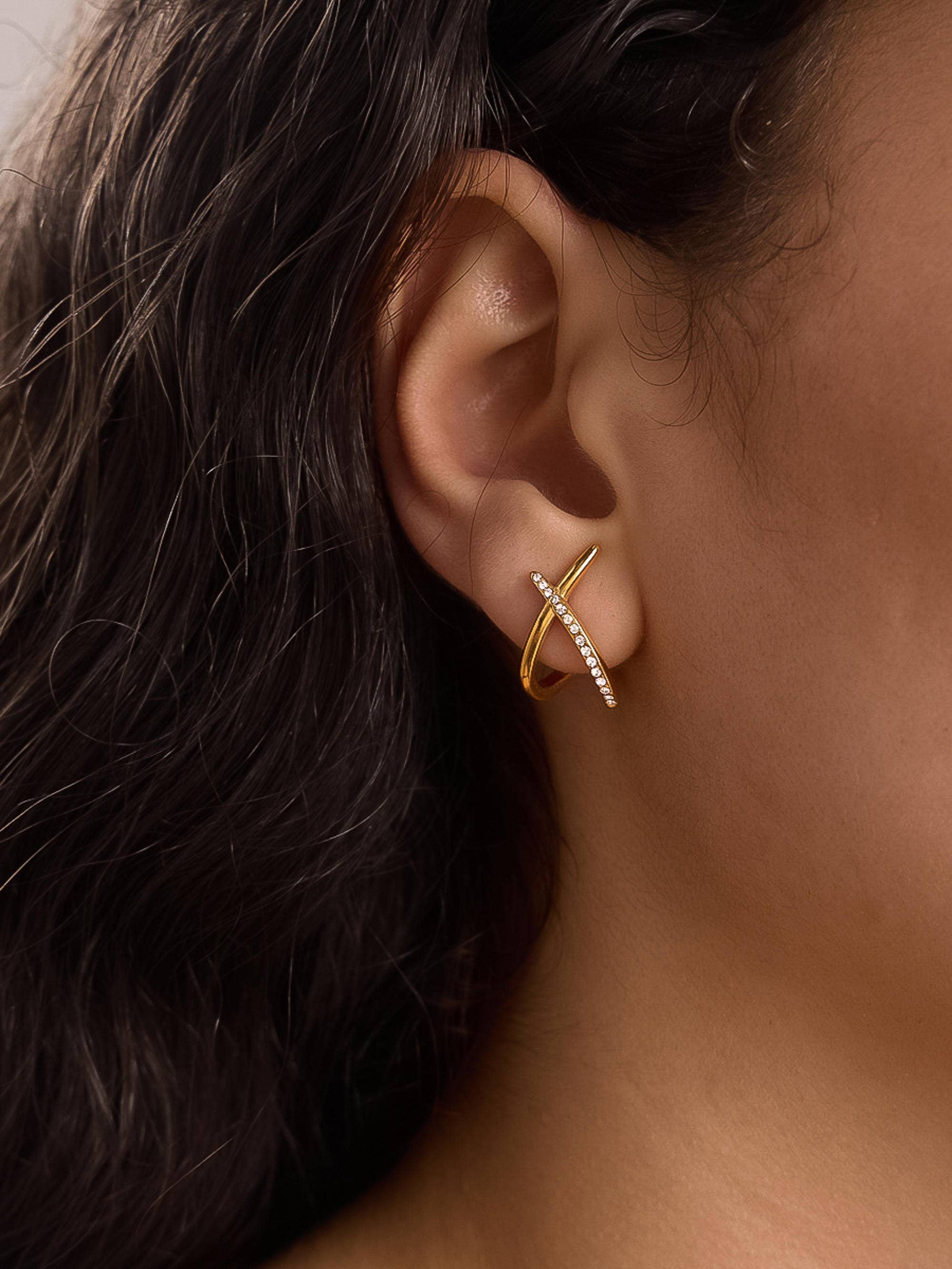 ECHO 18K GOLD NON-TARNISH CZ CROSSOVER EARRINGS