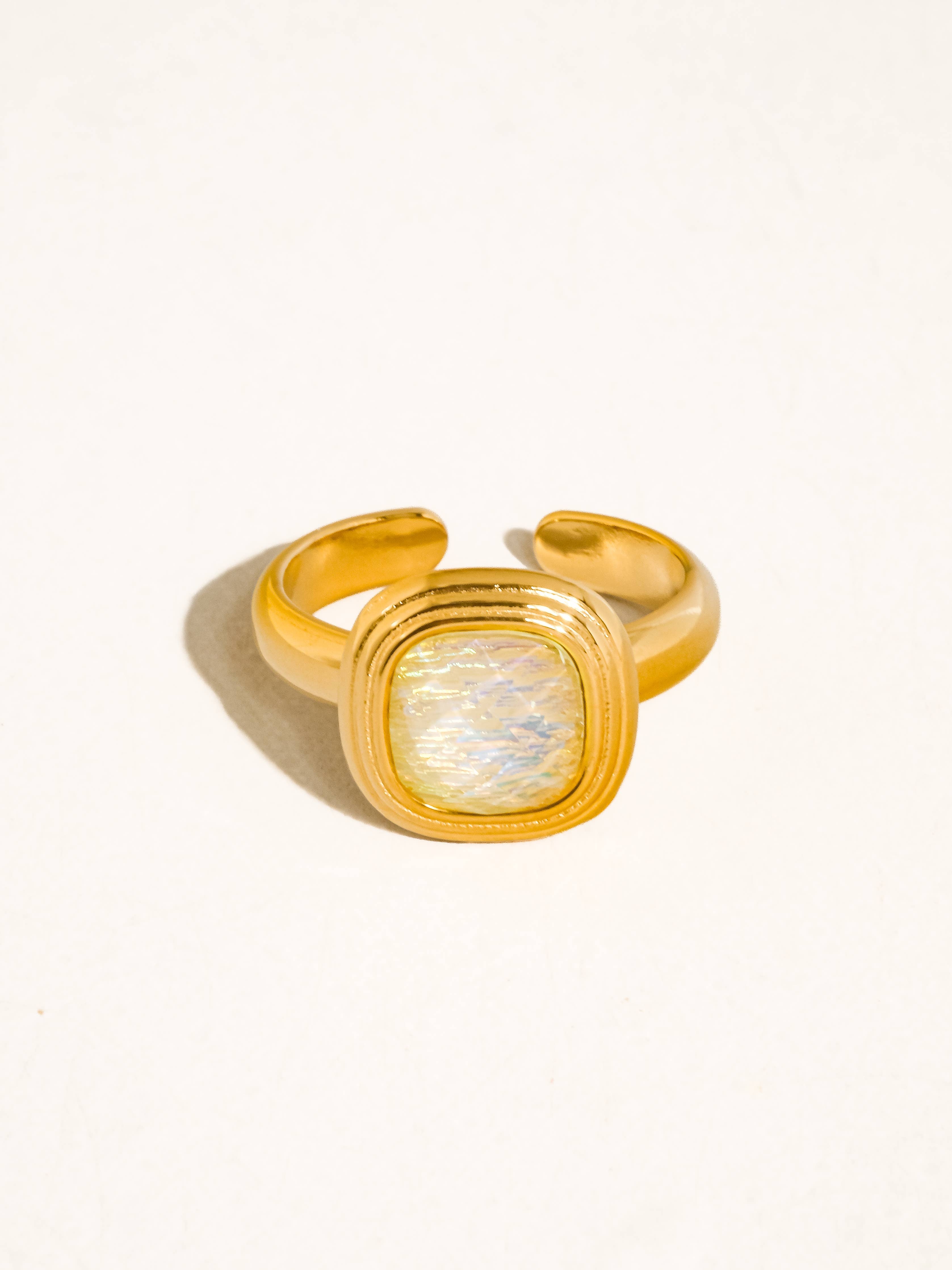 ELIZA 18K GOLD NON-TARNISH VINTAGE SQUARE RING