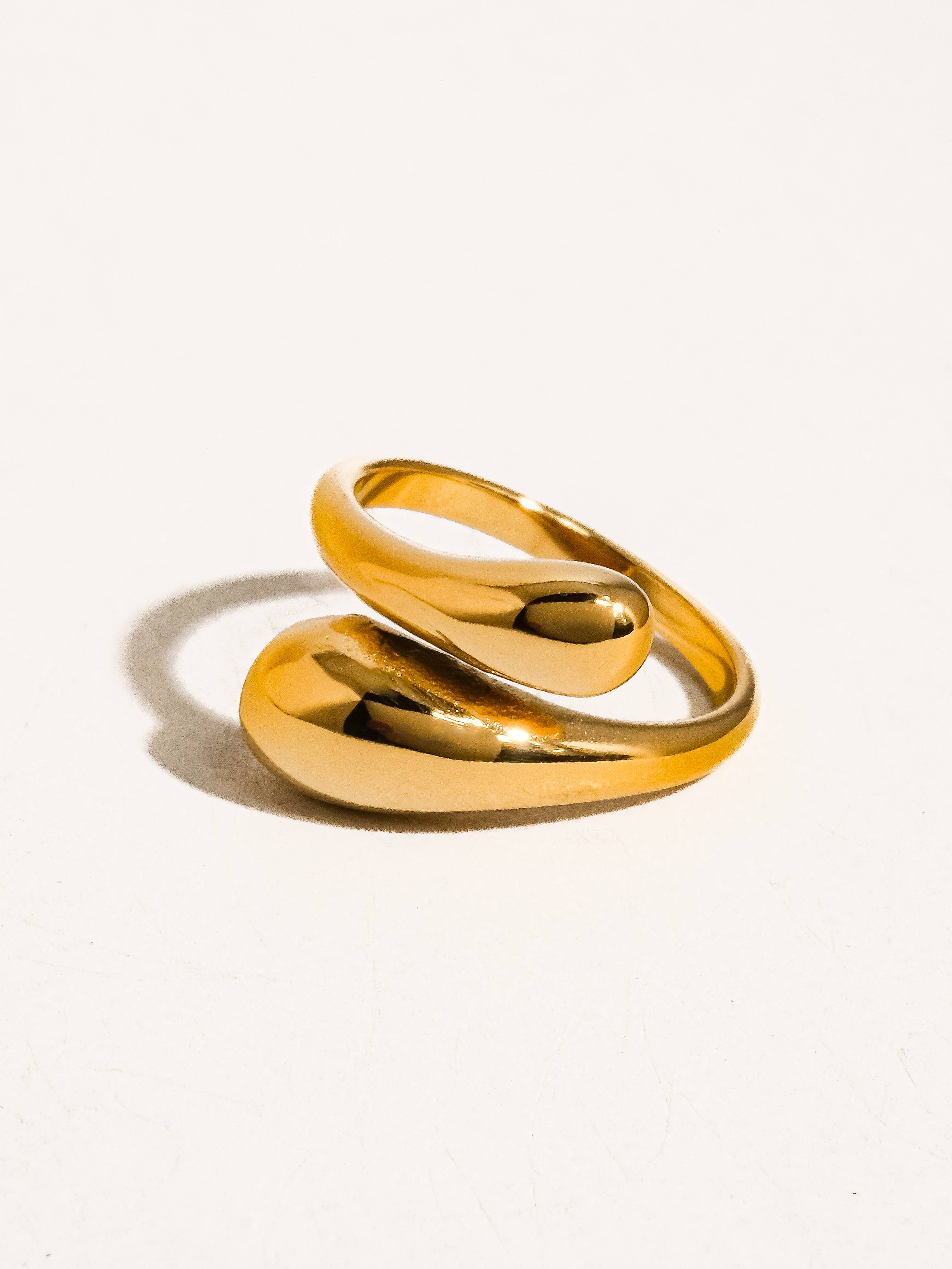 GABRIELLE 18K GOLD NON-TARNISH YELLOW GOLD RING