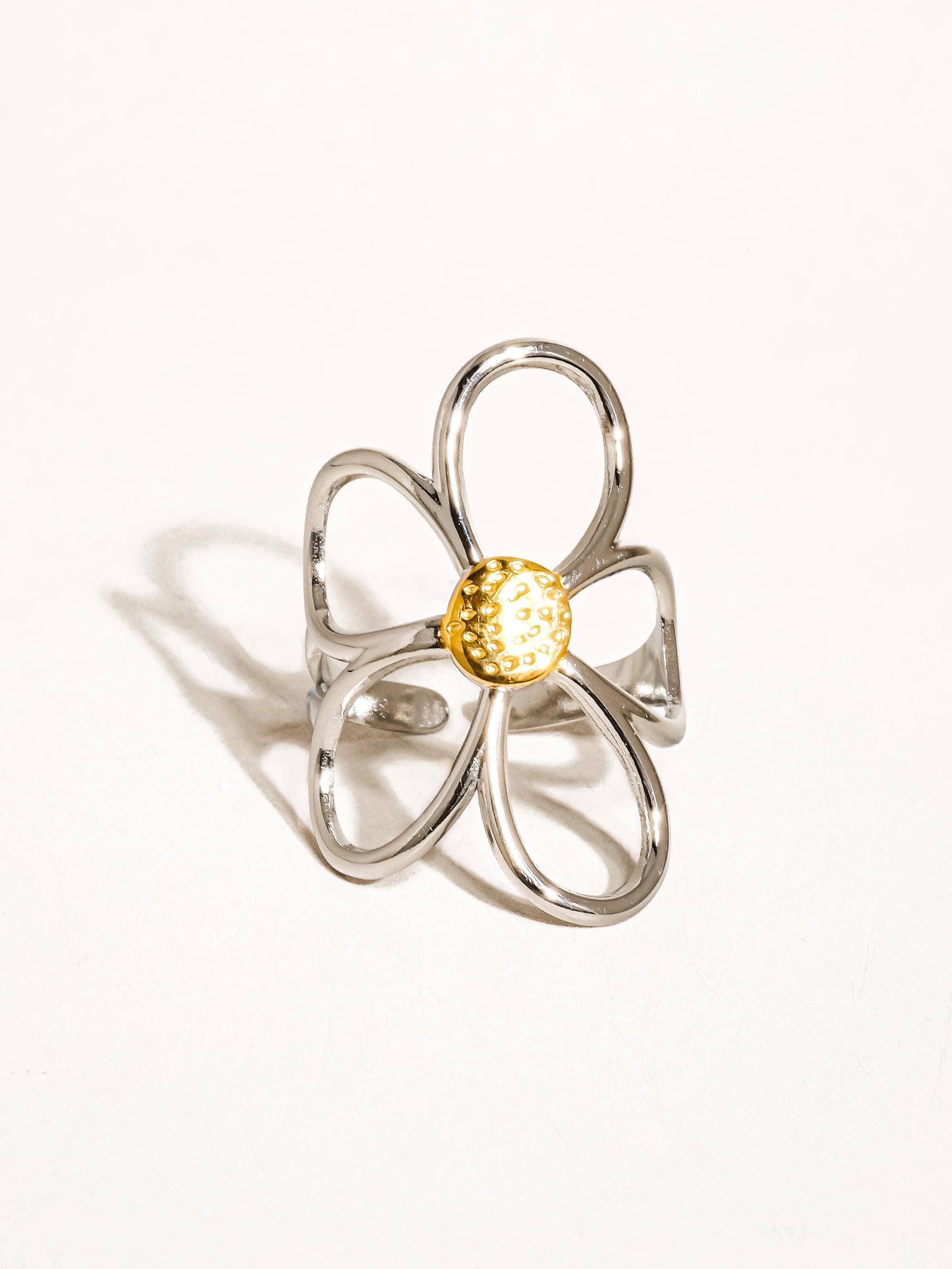 ISOLDE SILVER MULTI 18K NON-TARNISH LARGE FLORAL RING
