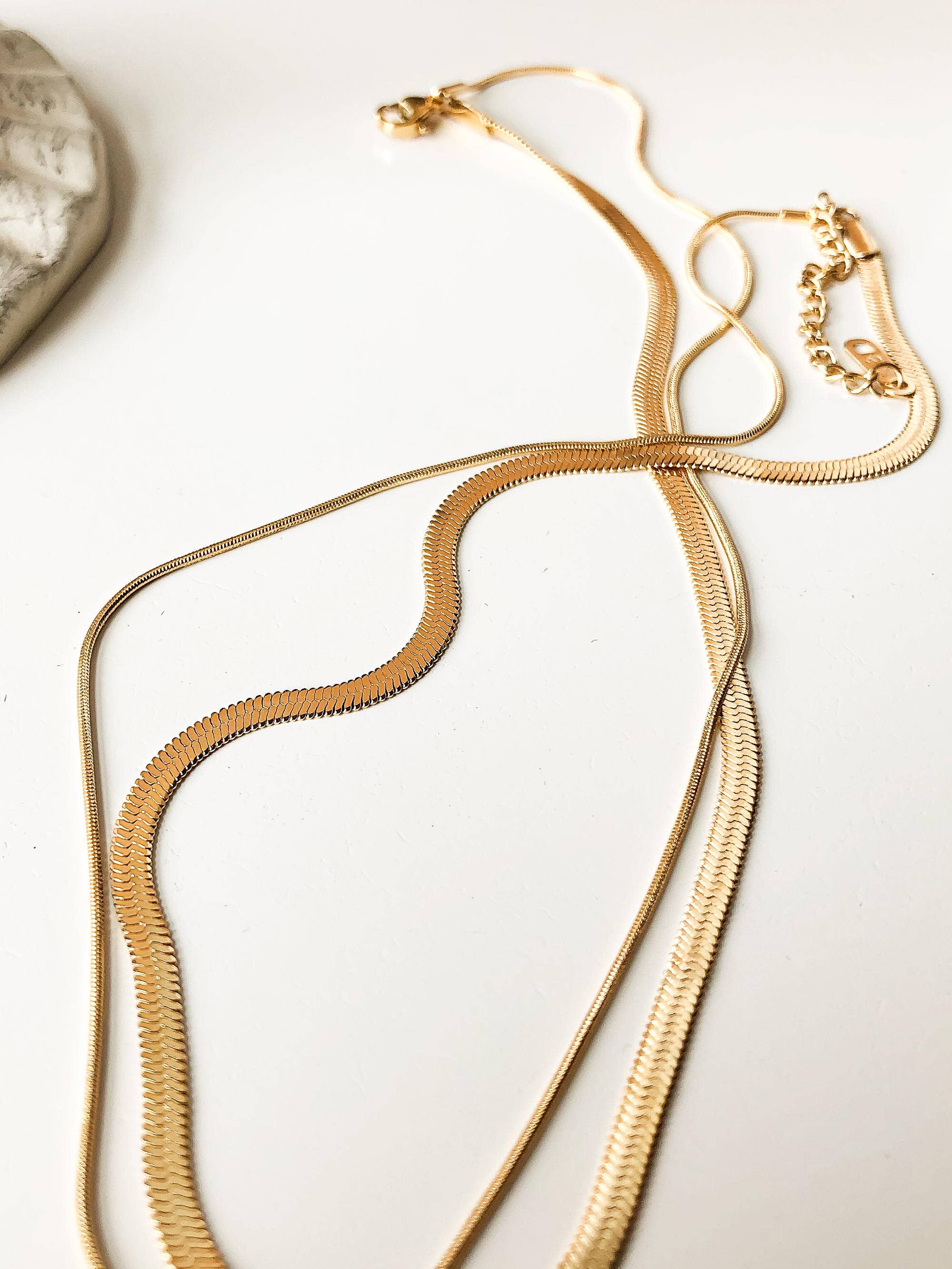 JEAN 18K GOLD NON-TARNISH FLAT SNAKE NECKLACE