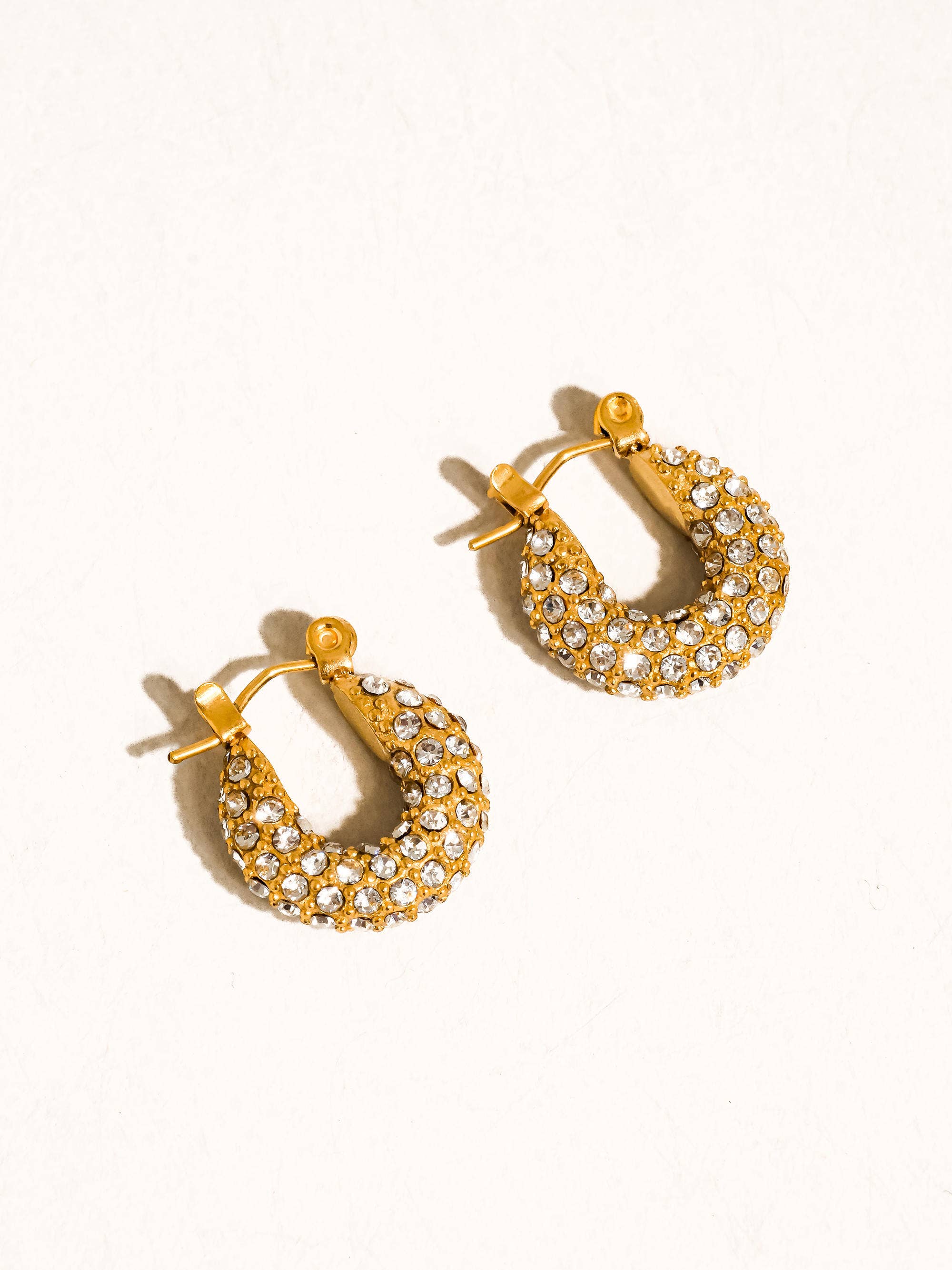 JOLEEN 18K GOLD NON-TARNISH GLAM CZ HOOP EARRING