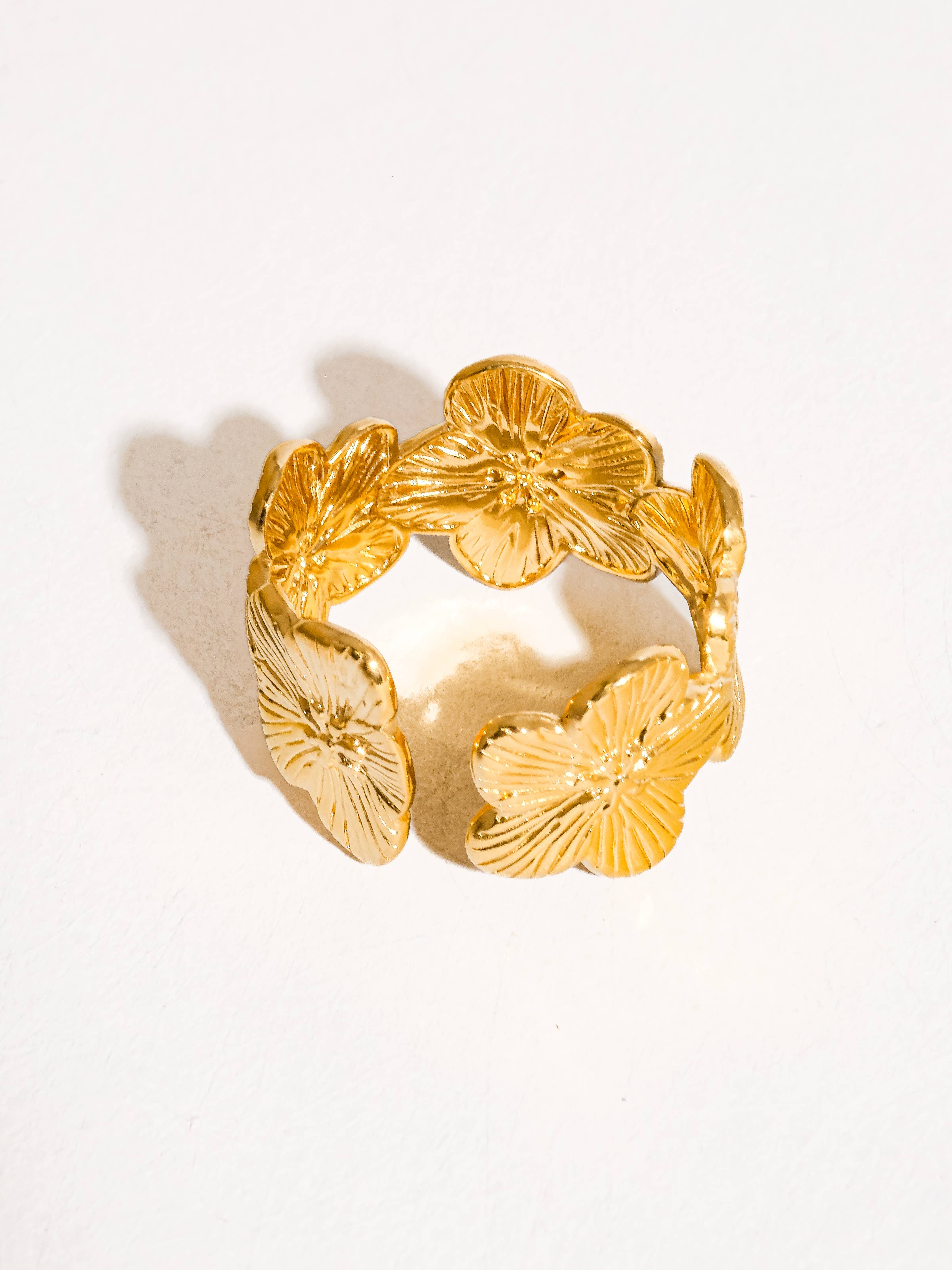 JOSÉE 18K GOLD NON-TARNISH FLOWER RING